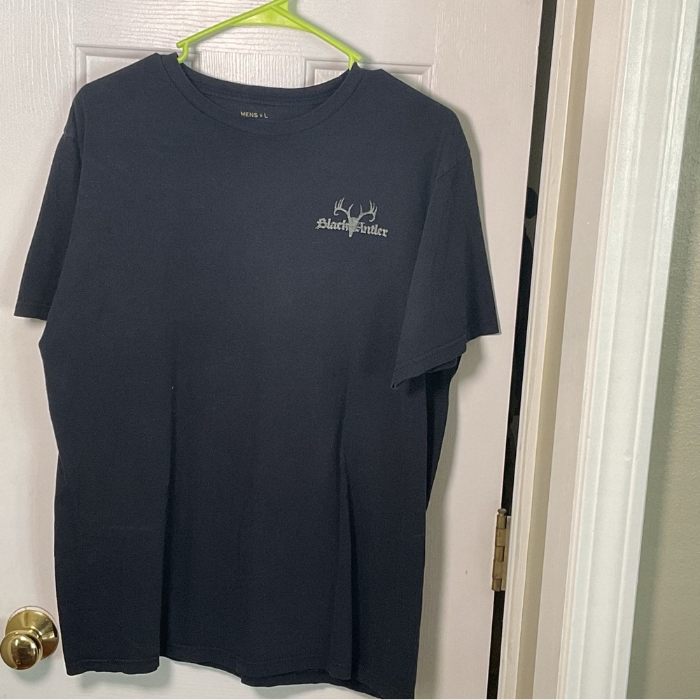 Men's Black antler black tee